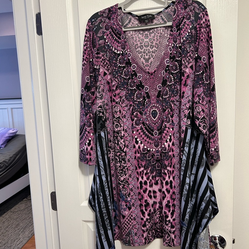 Tunic, size 22/24